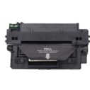 Compatibele toner cartridge voor printer, zwart, met instructie om beschermfolie voor installatie te verwijderen.